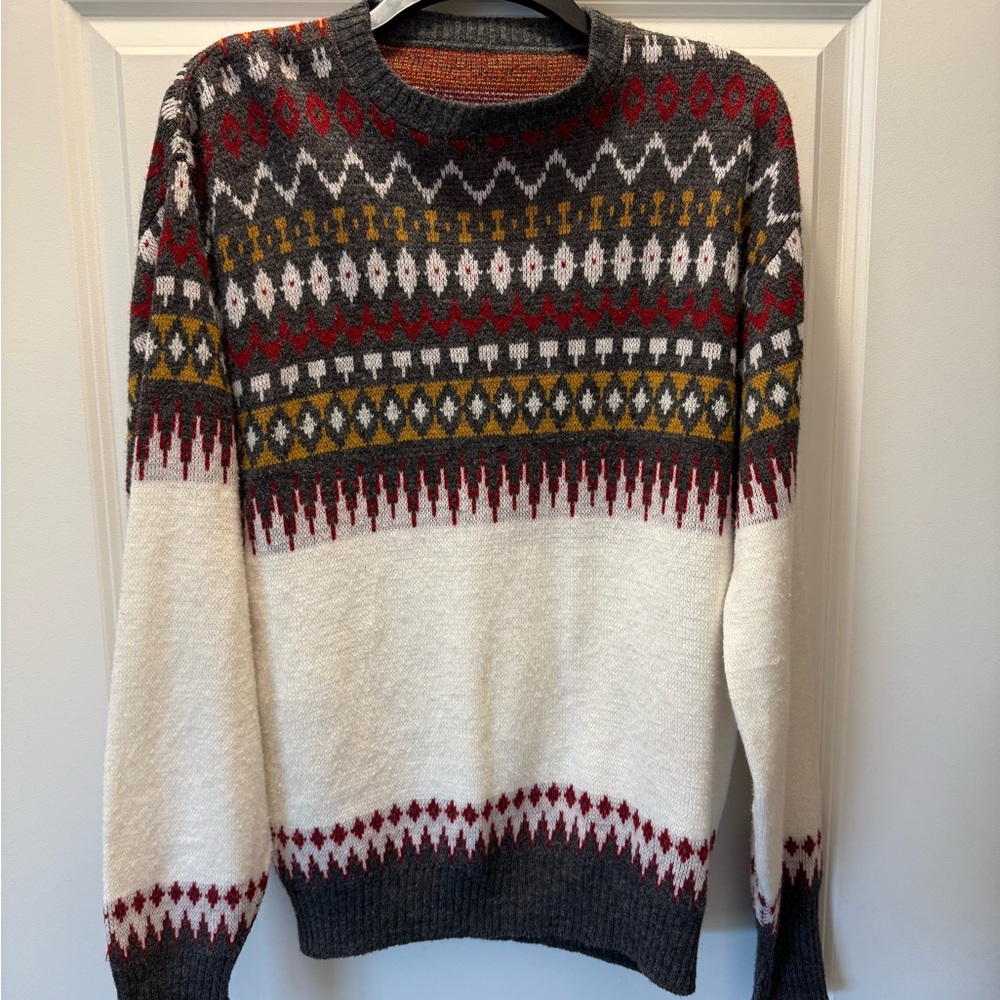 Men's Multicolor Patterned Sweater - Medium - image 1